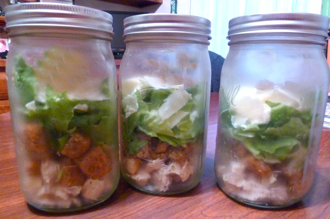 There’s a MEAL between breakfast and dinner? Cheers for Mason Jar Salads!