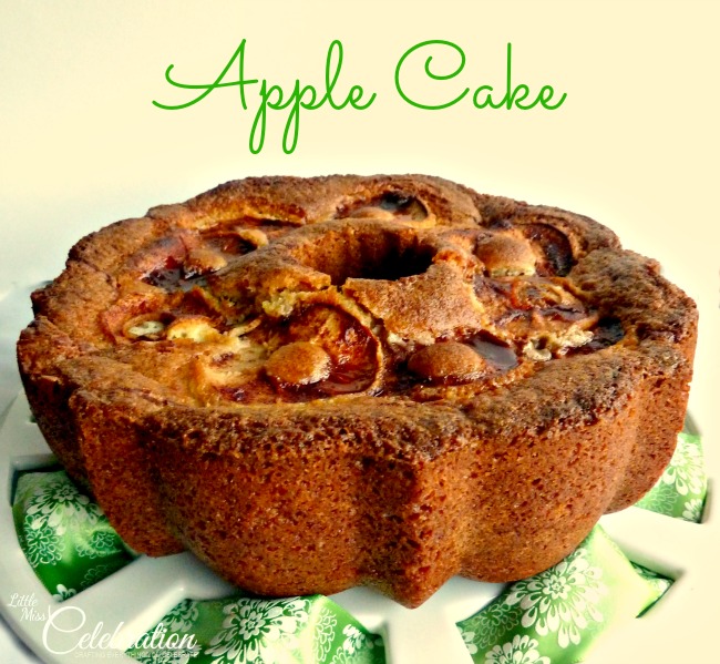 A photo of Apple Cake