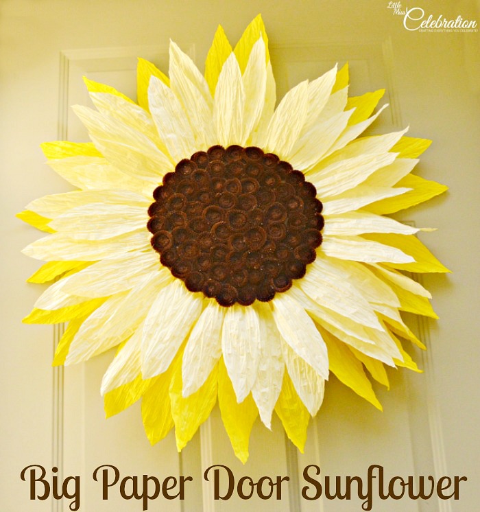 Big Paper Twist Door Flower Take Two! Sunflower! A fun change from a wreath at Little Miss Celebration @iCindyEikenberg