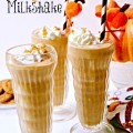 Gingersnap Pumpkin Milkshake - a delicious way to enjoy the frosty side of pumpkin! littlemisscelebration.com