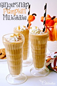 Gingersnap Pumpkin Milkshake - a delicious way to enjoy the frosty side of pumpkin! littlemisscelebration.com