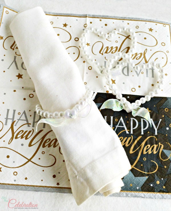 Tips to Ring in 2014 at Home! from littlemisscelebration.com