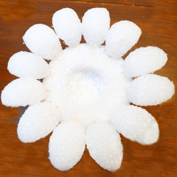 Carve FloraCraft® Make It: Fun® Foam Balls into pretty Foam Flower Tea Light Holders! Bring a glow to summer nights! #MakeItFunCrafts
