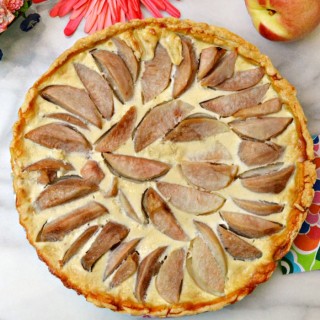 Custard & Sugared White Peach Tart