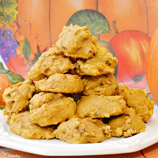 Pumpkin Crunch Cookies