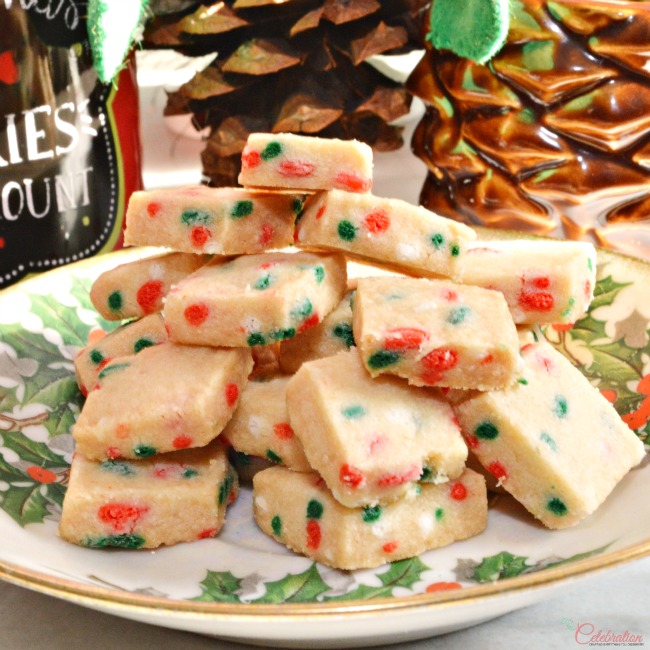 Just 4 ingredients make these addictive little Shortbread Bites! Part of the 2015 Cookie Exchange! littlemisscelebration.com