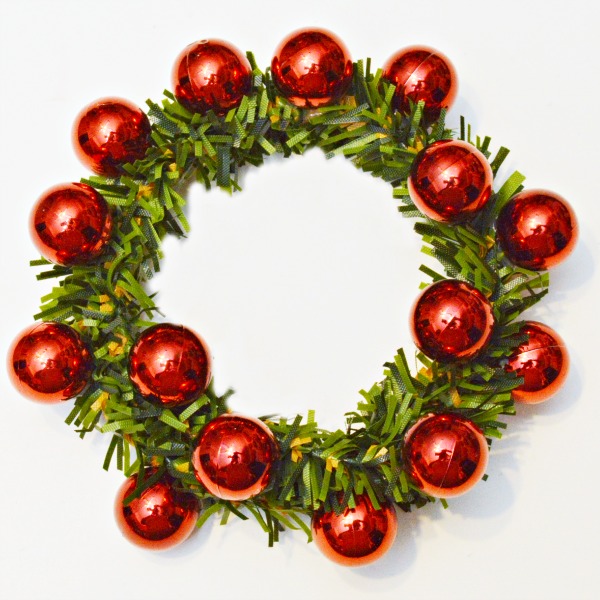Easy to make, this Light-Up Home for the Holidays gift is great for anyone who can't be home, is in a first or new home, or just to celebrate your festive, holiday home! How-to at littlemisscelebration.com